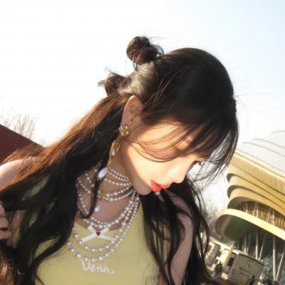 藏春洞